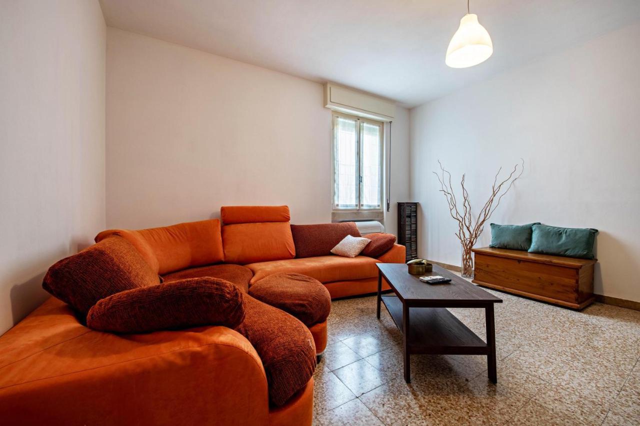 La Casa Di Martin Apartment Brenzone sul Garda Bagian luar foto